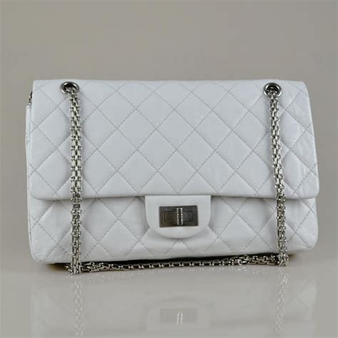 sell chanel handbag - chanel consignment near me.